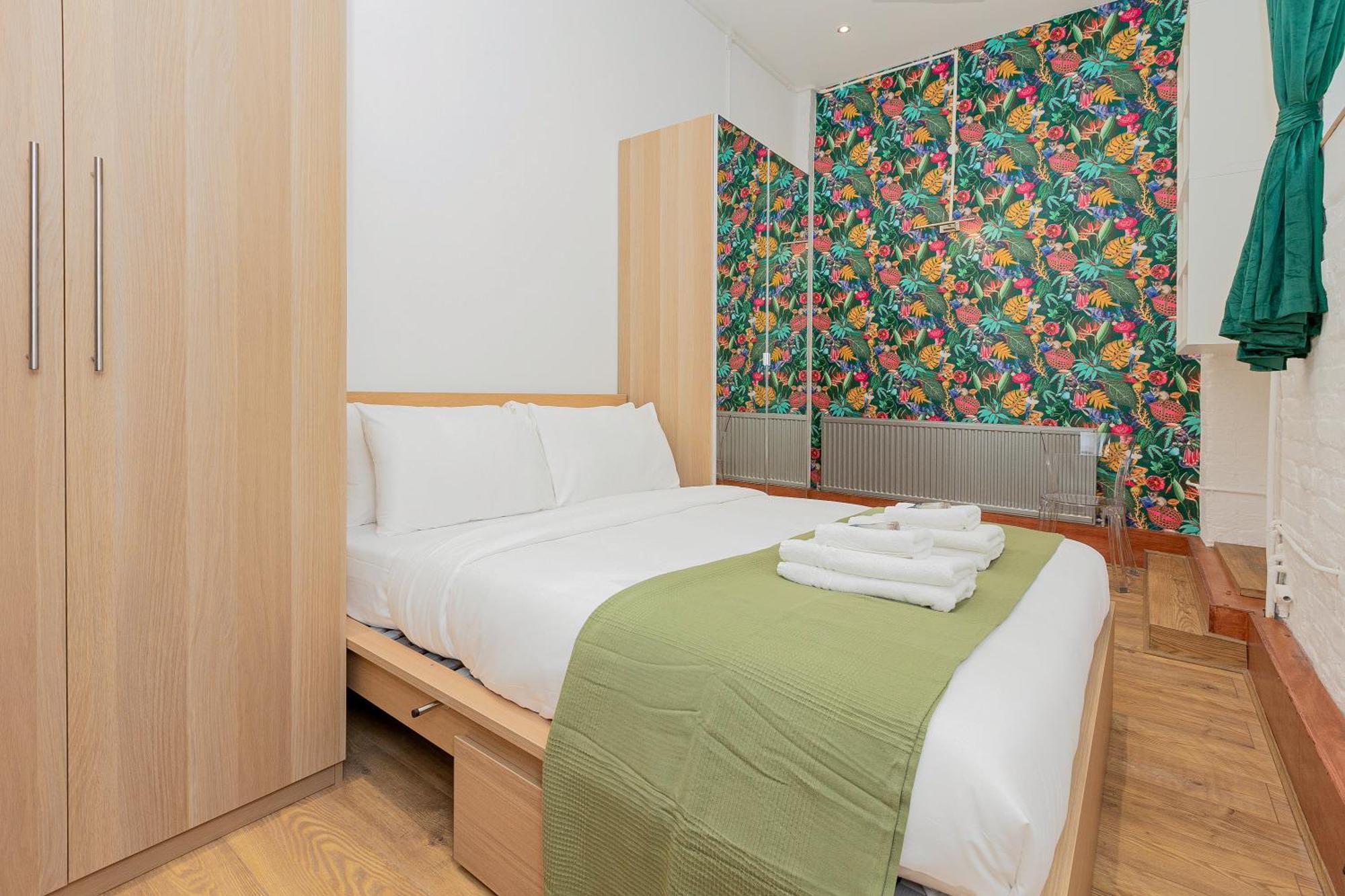 3br 3lvl Flat In Camden, 5 Mins Camden Town Tube Appartamento Londra